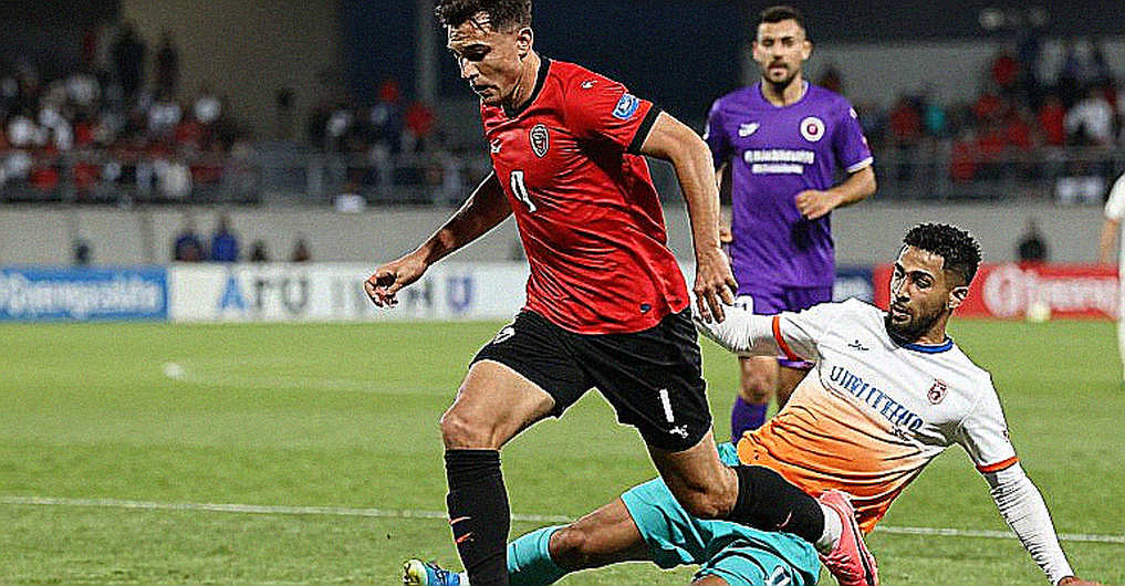 ক্যাপ্টেন ফিরছেন, ক্যারিকের কর্তৃত্ব ফিরছে না